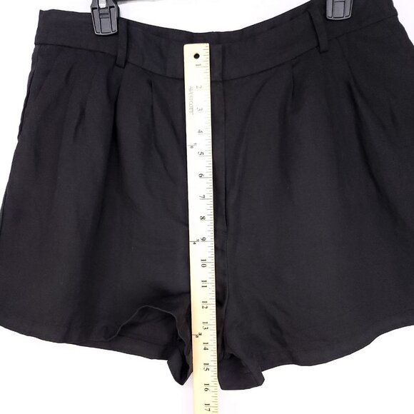 Frame Linen Blend Shorts Size 12 High Rise Black Pleated with Pockets 3" - Picture 7 of 12